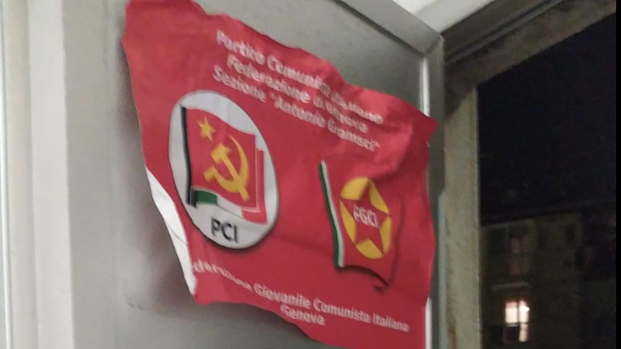 Vandalizzata la porta della sede del Partito Comunista di Certosa
