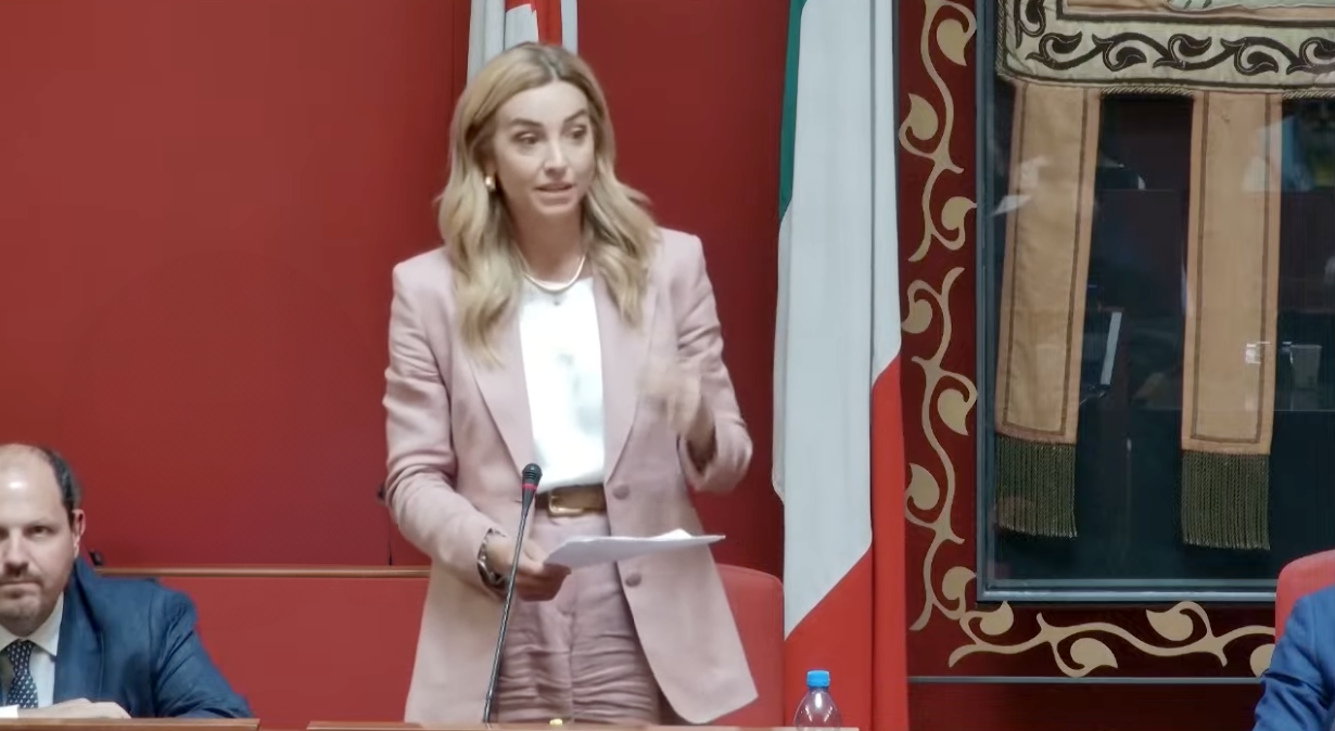 salis-la-destra-non-condanna-manifestazione-con-saluti-romani-poi