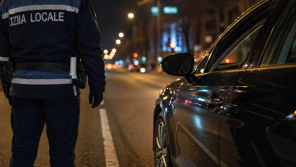 Agente della Polizia Locale, fotografia di repertorio della fonte